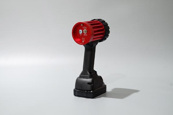 Luzes/Lâmpadas LED UV Black alimentadas por bateria PRO UV-400B