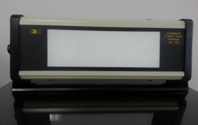 Negatoscopio Industrial LED de alta intensidade modelo LH-30